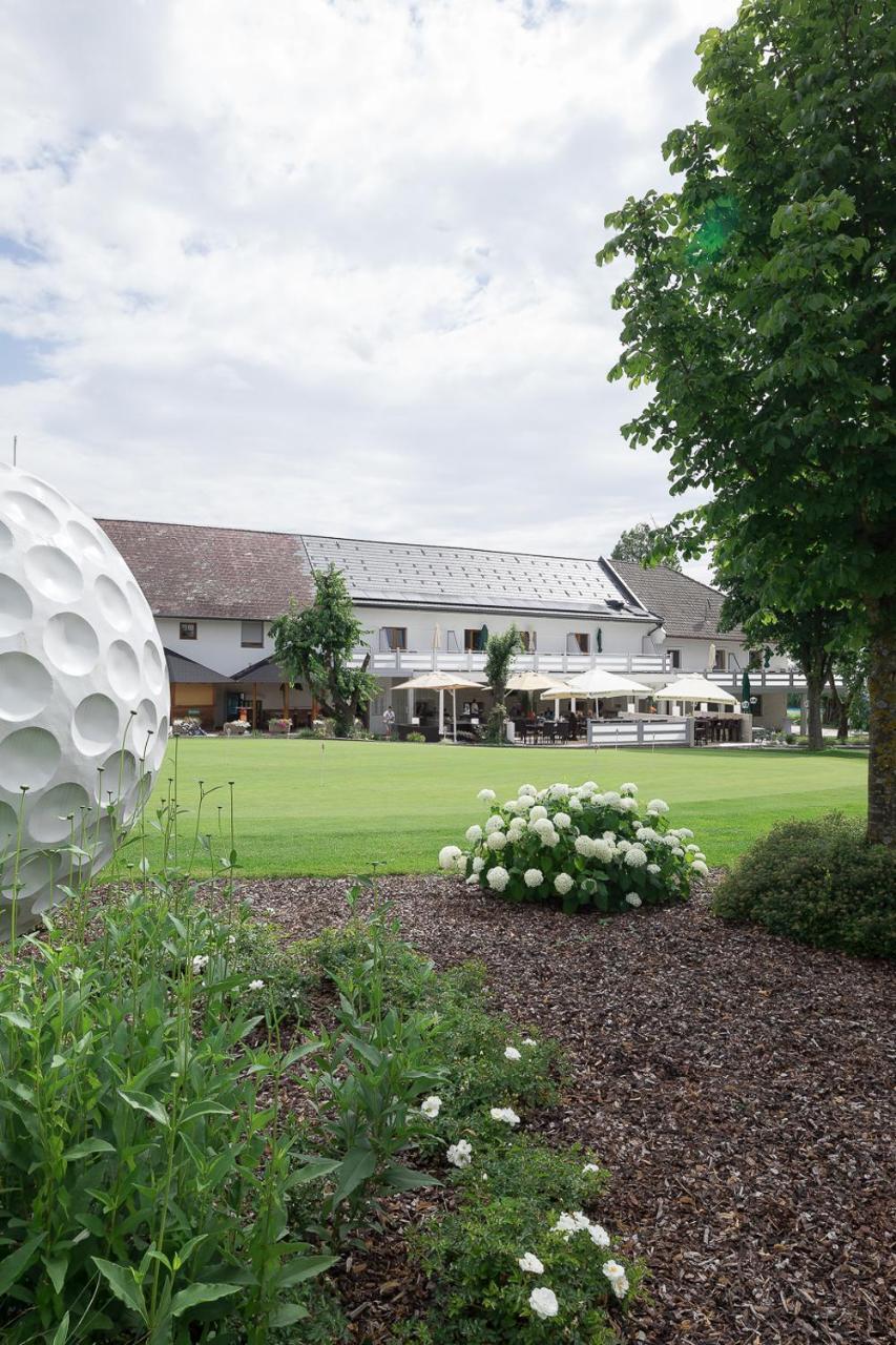 Og'S Golf Lodge Kematen an der Krems ภายนอก รูปภาพ
