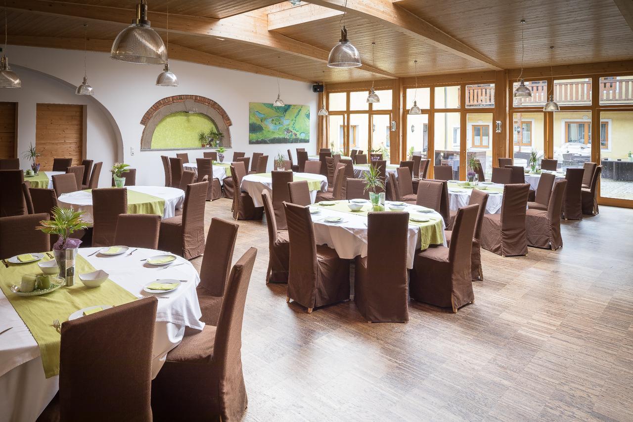 Og'S Golf Lodge Kematen an der Krems ภายนอก รูปภาพ